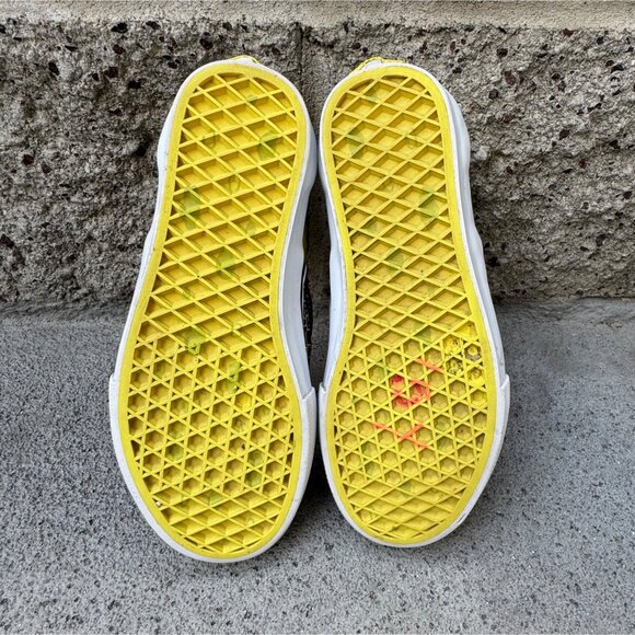 VANS X SPONGEBOB SQUAREPANTS Slip-On Sneakers Mens 4 35 Gigliotti Running Shoes - Picture 9 of 14